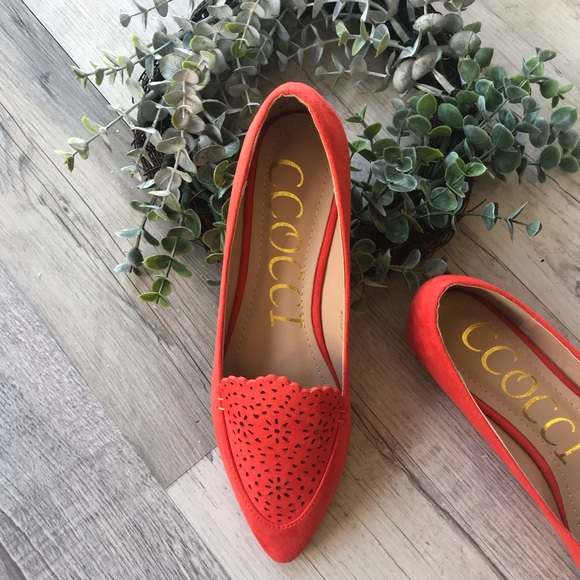 🌹 Rose Flats 🌹 - Picture 4 of 5